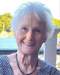 Eva Pennington's Instagram, Twitter & Facebook