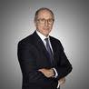 Esperto di beni di largo consumo, è inoltre consigliere di gestione di s. Erg Ceo And Key Executive Team Craft Co