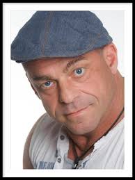 WHEELCHAIR BODYBUILDER