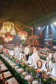 This Couple Invited 1 200 Guests To Their Magnificent Indoor Garden Wedding Indoor Garden Wedding Garden Theme Wedding Garden Wedding Reception Decorations