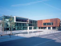 Getestet wurden hier fahrzeuge der eigenen produktion, aber auch die der konkurrenz. Tagungs Und Kongresszentrum Quadrium