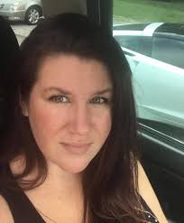 Fairfield just went full cover-girl mode!