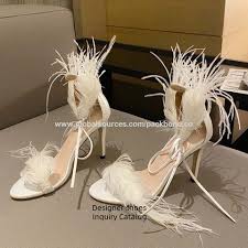 Compre Preço De Atacado Réplicas Sapatos Sandálias De Moda De Casamento De  Cristal Sapatos De Salto Alto Designer e Sapatos De Grife de China por  grosso por 35 USD | Global Sources