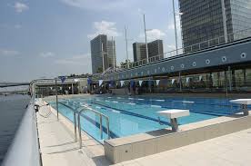 Ou Faire Un Plongeon A Paris Velib Le Mag Paris Batiment Urbanisme
