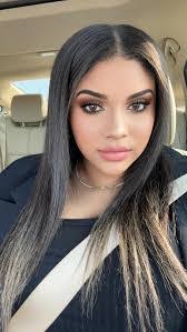 Amy Farber's Instagram, Twitter & Facebook