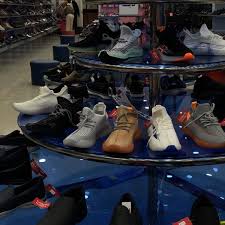 Florina | فلورينا - Shoe Store in Al Faydah