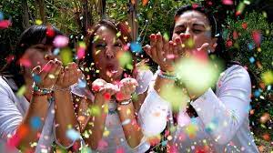 Esto quiere decir, un cambio de ciclo de la vida y agrario, cuya clara señal es el solsticio de invierno. Cada 30 De Julio Se Celebra El Dia Internacional De La Amistad Capital Mexico