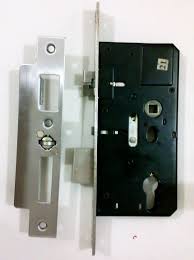 Harga kunci gembok master lock kini sangat murah, dan mudah dicari. Kunci Pintu Otomatis Untuk Rumah Dan Hotel