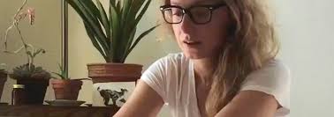 Intervista ad Annie DeWitt