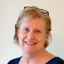 Elaine Brammer's Instagram, Twitter & Facebook