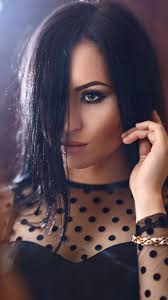 Jamaican oil, castor oil, moroccan oil, or lavender oil are all good options. Wallpaper Black Hair Girl Face Look Black Skirt 1920x1200 Hd Picture Image