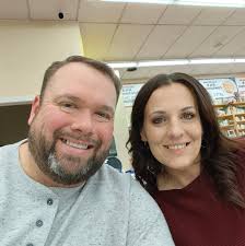 Are there part-time travel baseball teams for U8 and U9?