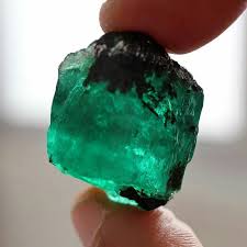 High Quality Of Rough Emerald Crystals And Gemstones Emerald Crystals
