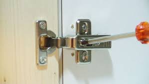 Hier Finden Sie Do It Yourself Ideen Bauanleitungen Bauplane Tipps Und Tests Zum Thema Scharniere Selbst De Hil Topfscharniere Scharniere Schrankscharniere