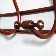 We did not find results for: Antique Bentwood Wall Coat Rack From Thonet For Sale At Pamono