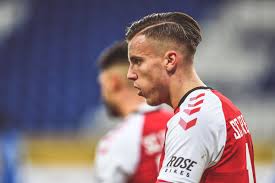 Gallen, bosnia and herzegovina, bosnian or herzegovinian. Sc Freiburg On Twitter Streich Uber Demirovic Ermedin Ist Ein Toller Kerl Ich Bin Sehr Erfreut Seine Leistung Ist Gut Und Er Ist Total Integriert In Der Mannschaft Https T Co Exjs3lqcxe