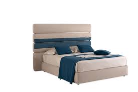 Fendi Casa Lambert High Bed In 2020 Bed Bed Furniture Fendi Casa