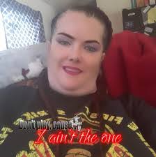 Vanessa Cottrell's Instagram, Twitter & Facebook