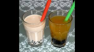 In den asialäden findet ihr meist jedoch nur die kleinen weißen perlen. Bubble Tea Mit Tapioka Perlen Pearl Milk Tea Bubble Tea With Tapioca Pearls Amerikanisch Kochen De