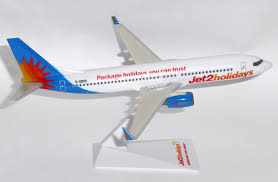 Our goal is to make every customer's holiday one to remember and these days we offer a wide range of package holidays to over 60 city and sun destinations with more than 4,000 hotels and apartments to choose from. Aeronautica Jet2 Holidays Boeing 737 800 Collectable Scale Model Aircraft Collectables Drukgreen Bt