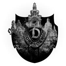 Für den verkauf und vertrieb ist die sg dynamo dresden merchandising gmbh verantwortlich, die auch den fanshop betreibt. Wandtattoo Wappen Historisch Dynamo Shop De
