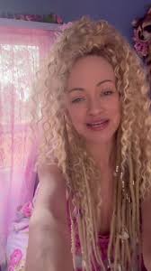 Mindy Robinson Begas