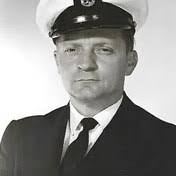 Peggy Hoenig's Instagram, Twitter & Facebook