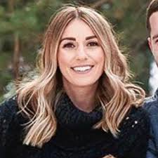 Ashley Smowton and Hunter Boxx's Wedding Website