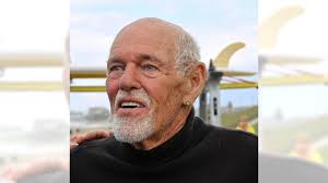 Longtime Los Angeles County lifeguard Bob Burnside, who helped  revolutionize the profession, dies at 87