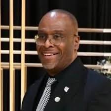 Paul Richards.🙏🏻🇹🇹📚📺📷📻 (@paulgrichards) • Instagram photos and  videos