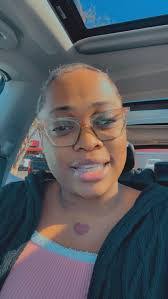 Tomika Jones's Instagram, Twitter & Facebook