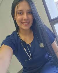 Hola 😘😘 bonita 😻😻 soy de Ecuador