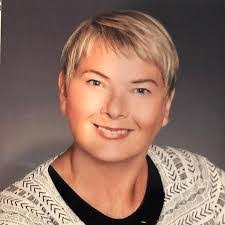 Victoria Phelps's Instagram, Twitter & Facebook