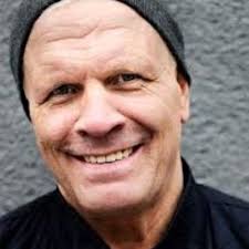 Då är det givet att man inte bara ägnar sig åt sin idrott. Frank Andersson On Twitter Https T Co Skvk3hd0na