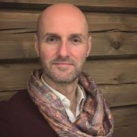 200+ perfiles de «Brander»