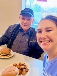 Congratulations, @_walkerallen4 🎓👏 From that challenging day in 2008 to  this incredible milestone-your journey has been nothing short of inspiring.  Diagnosed with type 1 diabetes at just 17 months, you've faced life