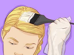 Flaherty shellacs my hair with bleach the way you might coat a raw chicken in olive oil before broiling. How To Dye Your Hair The Perfect Shade Of Blonde 15 Steps