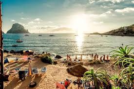 Kamperen, zee en strand, een fantastische combinatie. De Beste Stranden Van Spanje Artikels En Activiteiten