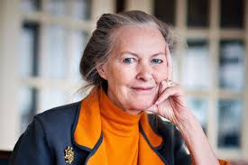 'Maverick' senator Elaine McCoy from Alberta was known to stand her ground 