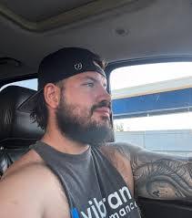 Andrew Posey's Instagram, Twitter & Facebook