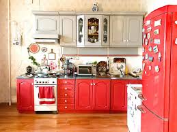 Small kitchen transformation using chalk piant. Chalk Paint On Twitter Yesterday Annie Featured Da Budet Cvet As Her Stockistsunday We Love All Their Work But Especially This Kitchen They Painted In Emperor S Silk And Paris Grey Folky Cheerful
