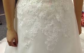 Check spelling or type a new query. Brautkleid Recycling Heiraten Im Kleid Der Mutter Hochzeit Com