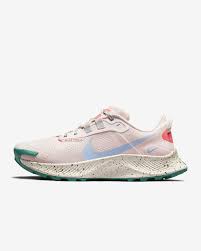 The women's nike air pegasus dawned in 2004, designed on a last that better mimicked the female foot. Nike Pegasus Trail 3 Trail Laufschuh Fur Damen Nike De