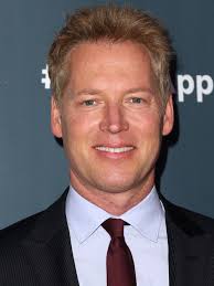 Patrick Knapp's Instagram, Twitter & Facebook