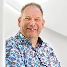 Afgelopen zaterdag had ik een fotoshoot en vandaag kreeg ik de foto's  doorgestuurd waar ik uit mocht kiezen. Ze zijn gemaakt door Anouk Six! Ik  ben nog wel student hoor, zei ze.