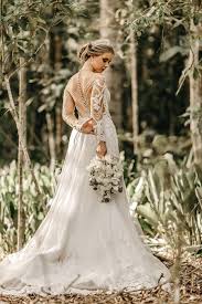 Put a towel around your neck and anywhere food may fall so your dress stays clean. Long Sleeve Wedding Dresses Should I Choose It Wedding Knowhow