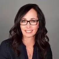 Lynn Cunnane, Calabasas, Cali... Read Reviews