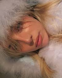 Carrie Gash's Instagram, Twitter & Facebook