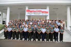 Saat ini bambang gatot tengah bambang gatot adalah lulusan fakultas teknik geologi dari universitas pembangunan nasional. Direktorat Jenderal Strategi Pertahanan Kemhan Ri