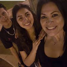 Fundraiser by Vicki Ibarra : A moment of struggle